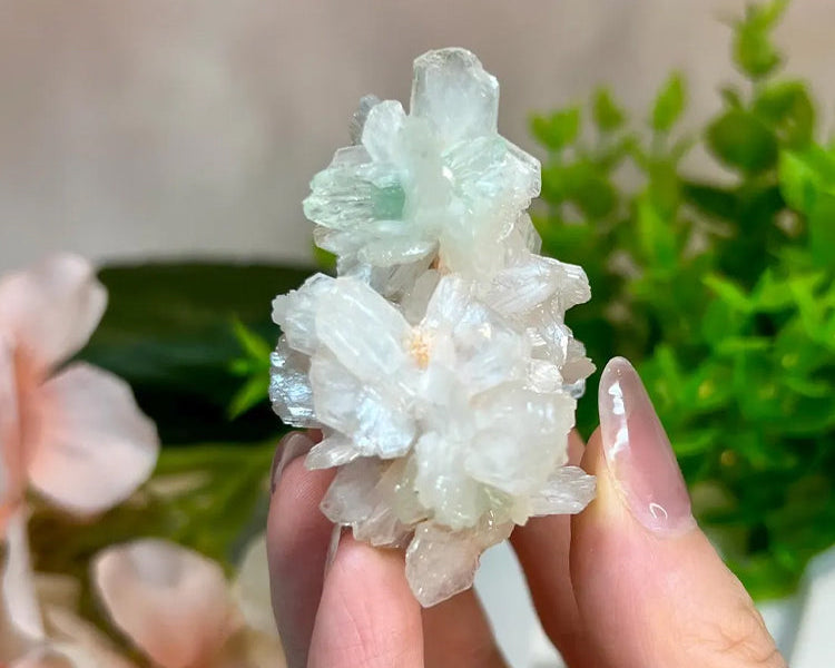 Apophyllite Meaning