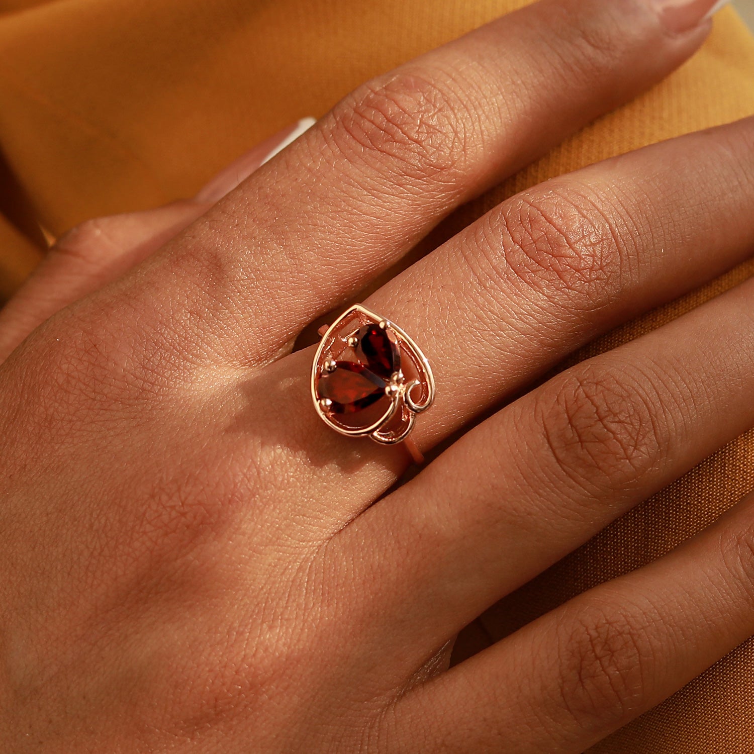 Grounding Energy - Garnet Rings - Num-Magic