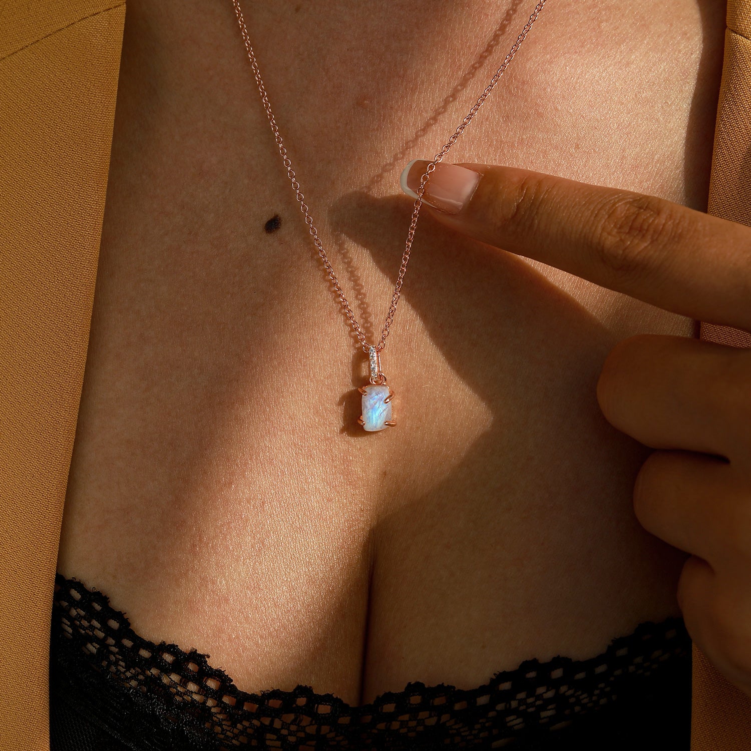 Mental Clarity - Moonstone Necklace - Num-Magic