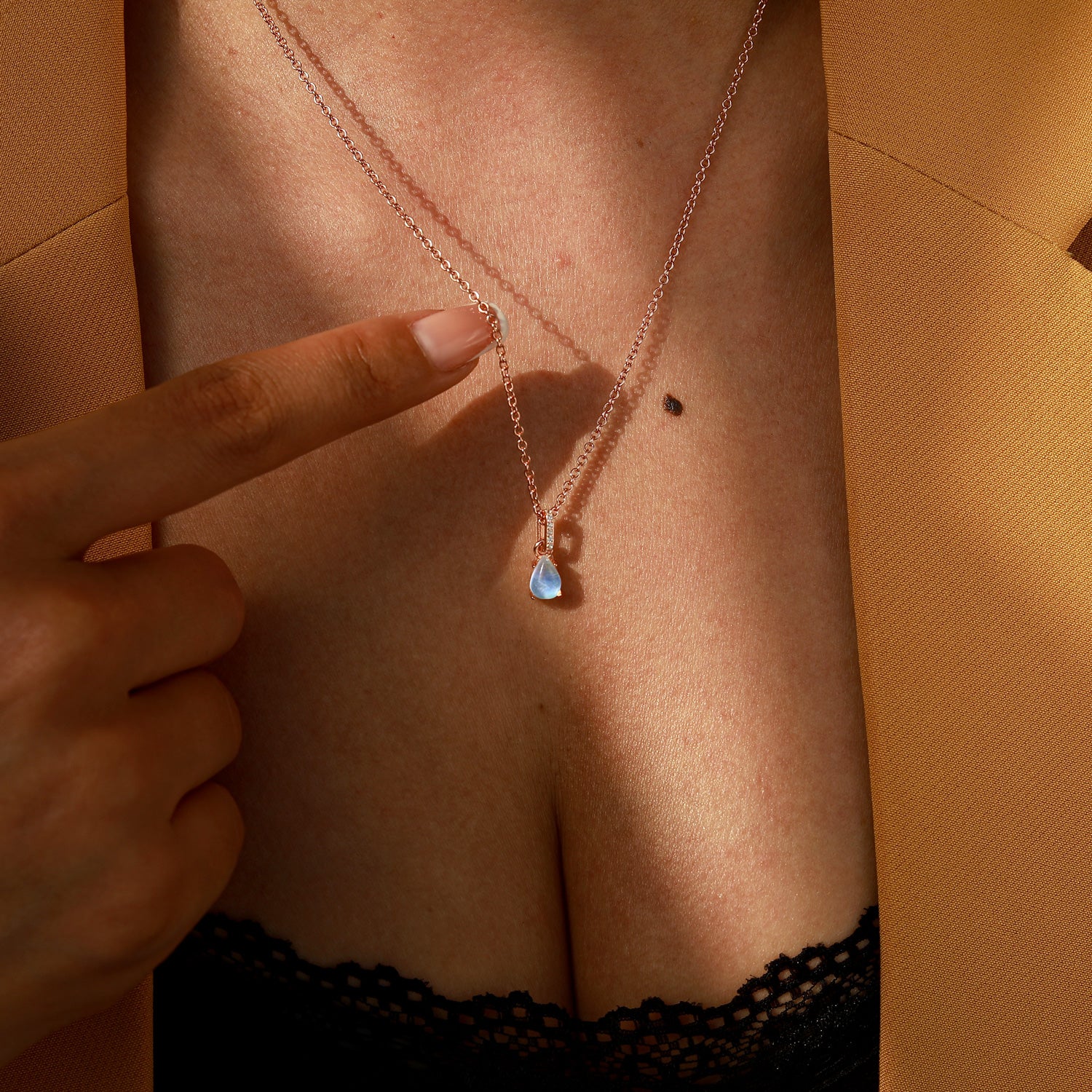 Protection Shield - Moonstone Necklace - Num-Magic