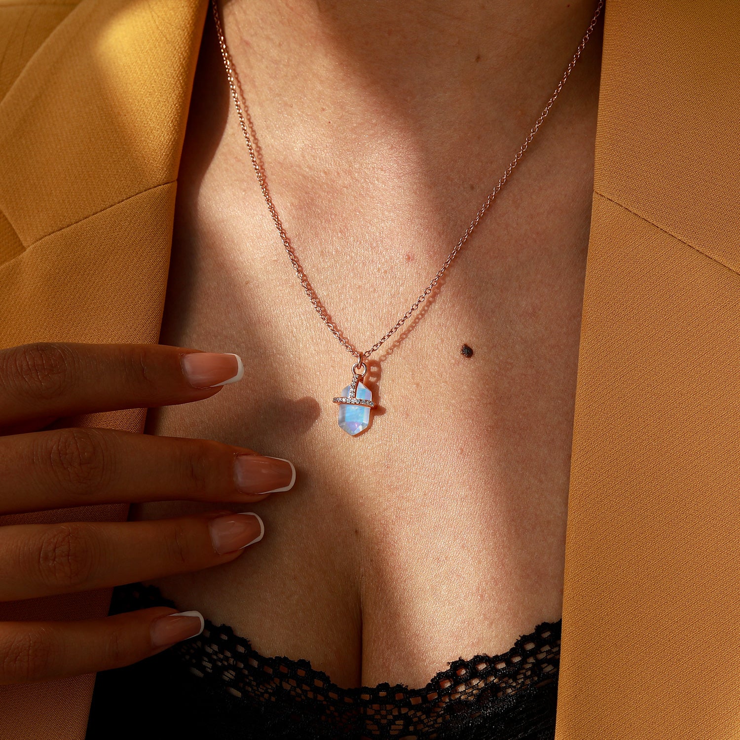 Intuition Strength - Moonstone Necklace - Num-Magic
